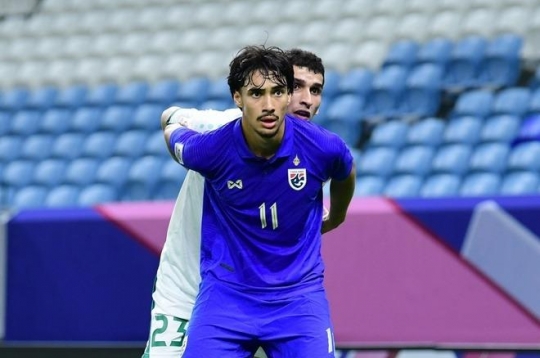 Tuyển Thái Lan sắp có 'vũ khí hủy diệt' từ châu Âu