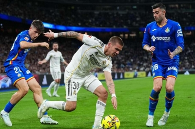 Real Madrid hứng chịu 3 cú sốc liên tiếp