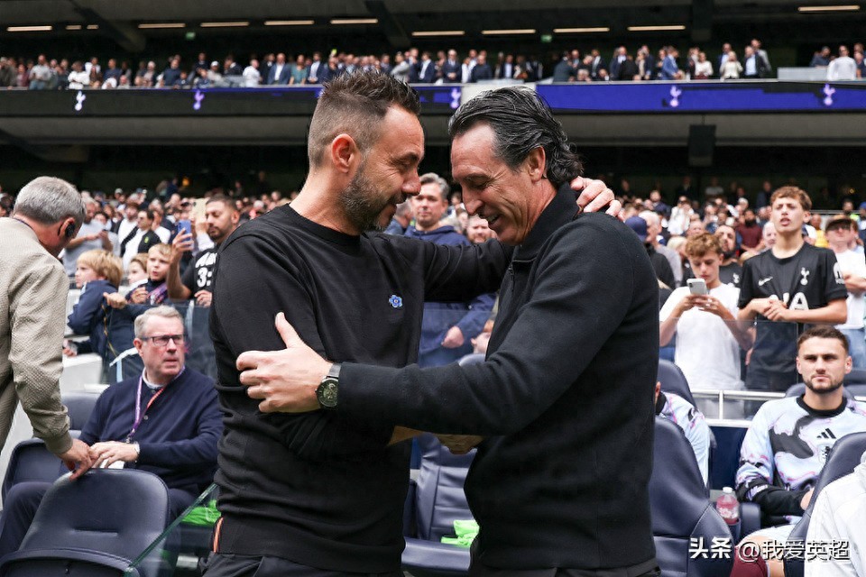 HLV Tottenham 47 tuổi nở nụ cười bí ẩn! Sau 5 trận không thắng, ghế huấn luyện lung lay, sa thải ông tốn 60 triệu euro