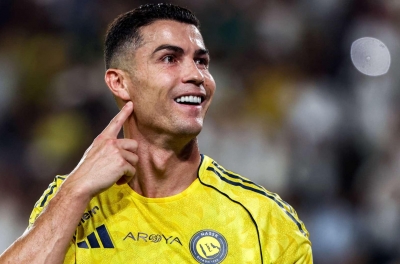 Cristiano Ronaldo được gọi là người ngoài hành tinh của bóng đá