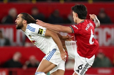 Xuất hiện chi tiết bất thường ở thẻ đỏ Lisandro Martinez của MU