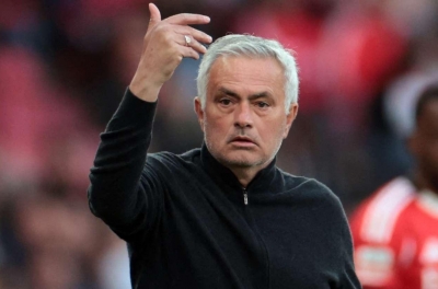 Jose Mourinho lên tiếng về tương lai tại Bồ Đào Nha