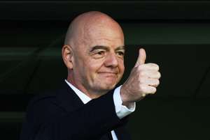 Infantino đề xuất 'đánh giá bên ngoài' về quản trị của FIFA sau làn sóng chỉ trích dữ dội