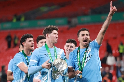 CĐV bị cấm xem bóng đá 5 năm sau trận chung kết Carabao Cup