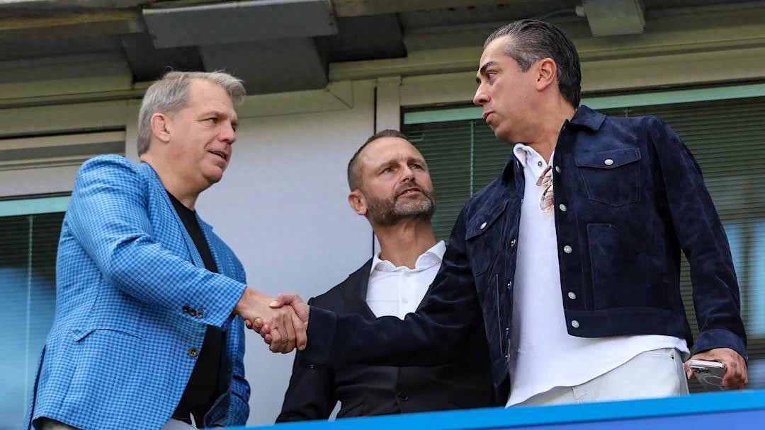 Hỗn loạn tại Chelsea, lỗi thuộc về người Mỹ