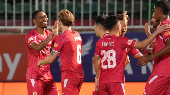 Vắng Trung Kiên, HAGL thua đậm CAHN và lâm nguy tại V-League