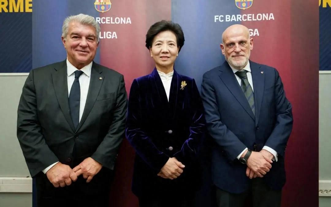 Chiến lược quốc gia thúc đẩy, khởi động toàn diện "ngoại giao bóng đá Trung Quốc mới"