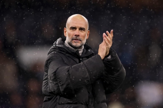 Đua vô địch với Arsenal rực lửa, Pep nhấn mạnh 2 từ