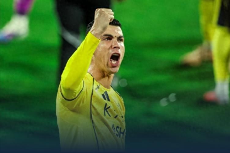Giải Vô địch Saudi Pro League biến động lớn chỉ sau một đêm, C.Ronaldo lập cú đúp, Al-Nassr thắng đậm 4-0 và dẫn đầu bảng với cách biệt 1 điểm, Al-Hilal mất điểm và mất ngôi đầu