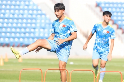 U17 Việt Nam tập buổi đầu tiên theo lịch chính thức của AFC