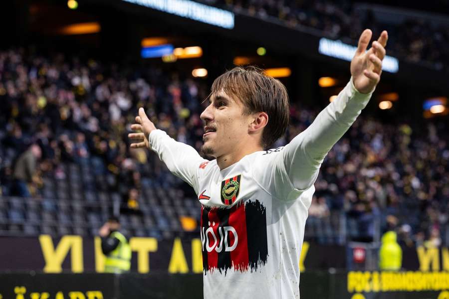 Bromma Boys giành chiến thắng khó tin trước AIK, còn Sirius làm đủ điều cần thiết để có ba điểm