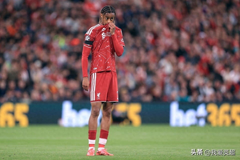 Liverpool khóc thét? Tân binh 125 triệu euro ra mắt lần đầu đá chính đã chấn thương! 3 lần bỏ lỡ cơ hội + mất cơ hội đối mặt