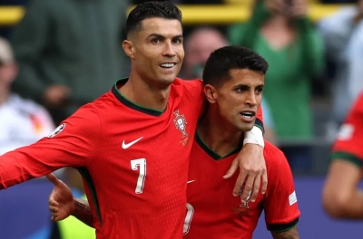 'Đàn em' Ronaldo phá vỡ lịch sử ở 5 giải hàng đầu châu Âu