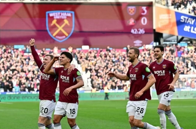 West Ham thắng thuyết phục, tiếp lửa cuộc đua trụ hạng Premier League