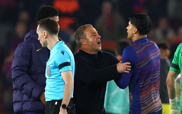 Barca thua vì triết lý Hansi Flick