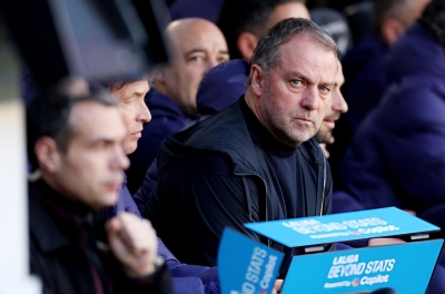 HLV Hansi Flick khen ngợi cái tên bất ngờ sau chiến thắng 3 sao