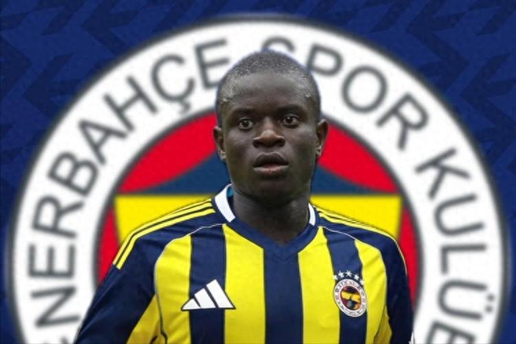 Tiền vệ phòng ngự mạnh nhất giảm lương còn 1/5 để hướng tới chức vô địch World Cup, trở lại giải châu Âu thi đấu Europa League