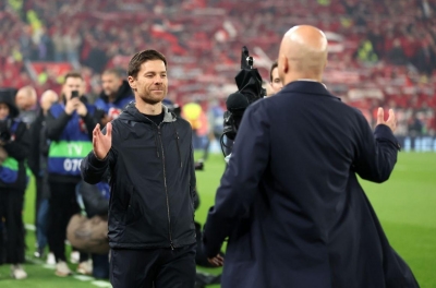 Xabi Alonso từ chối ông lớn nước Pháp