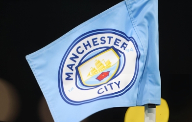Thua 2-3, Man City lỡ cơ hội sớm vô địch Ngoại hạng Anh trước Arsenal