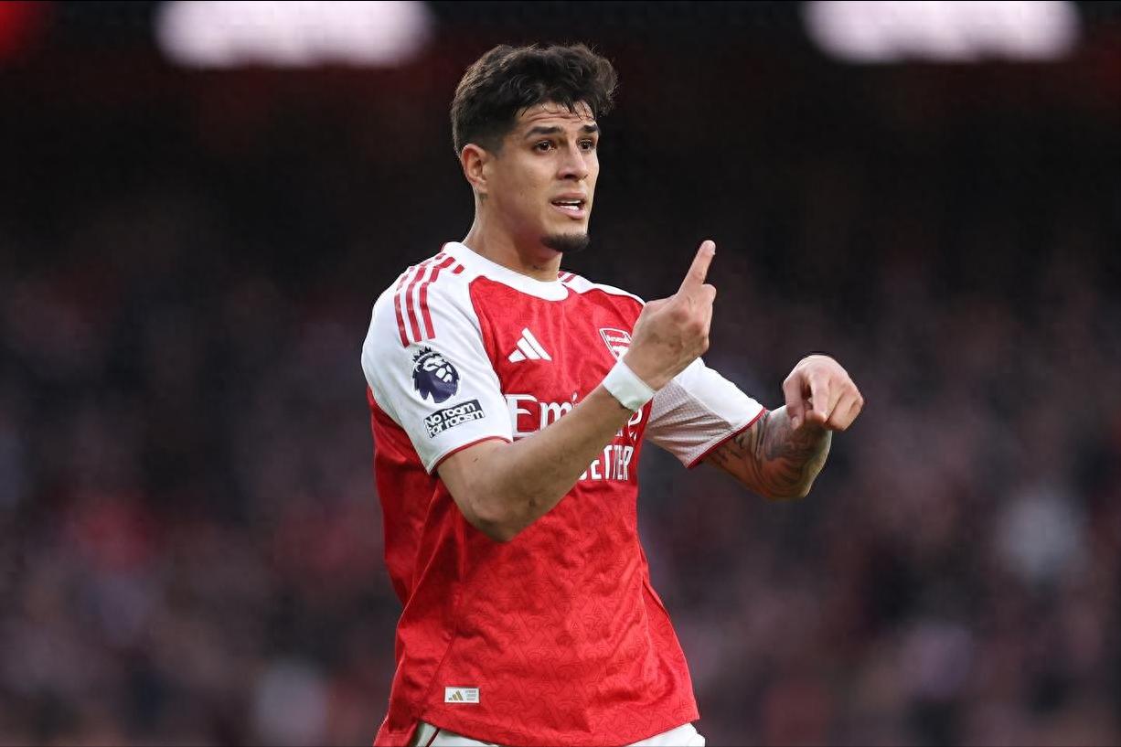 Tin vui cho Arsenal: Hè này sẽ chi 45 triệu bảng để mua đứt Incapie, giá trị thị trường 50 triệu euro