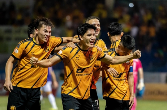 FIFA tiếp tục ra án phạt nặng cho một đội bóng Việt Nam