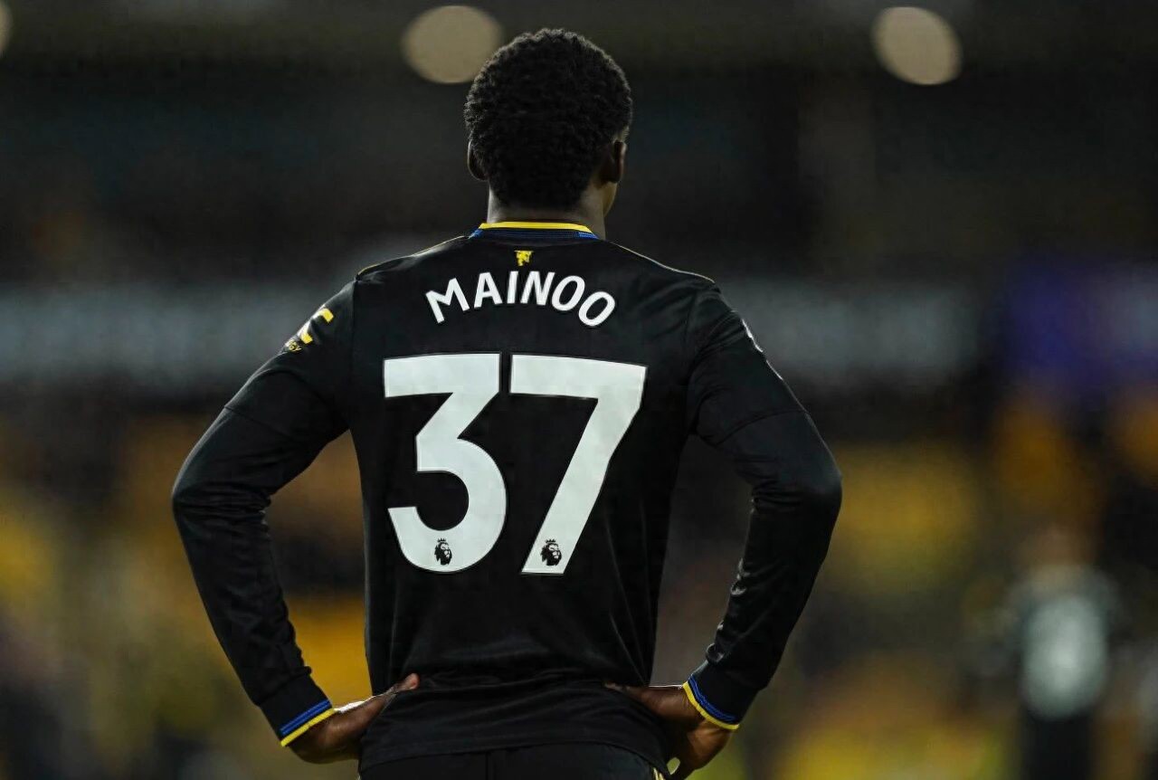 Ngôi sao mới của Man United đang cân nhắc chuyển nhượng vĩnh viễn! Lời hứa của Amolin vô ích, trừ khi thay HLV, nếu không khó tránh khỏi vai trò dự bị