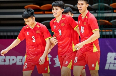 Trực tiếp futsal Việt Nam 1-0 Myanmar: Gia Hưng mở tỉ số