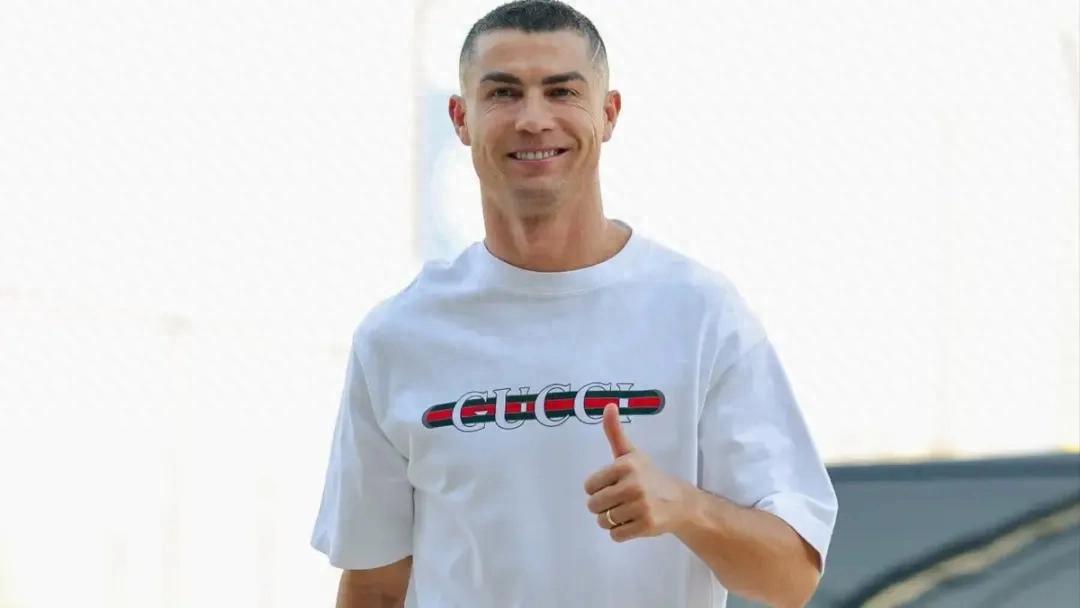 Đội tuyển Bồ Đào Nha đã trải sẵn bậc thang, Ronaldo có xuống hay không?