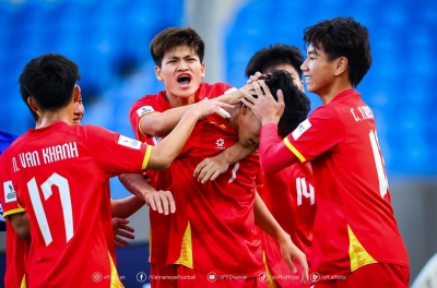 CĐV Thái Lan dậy sóng khi U19 Việt Nam thắng 3-0 ở giải ĐNÁ