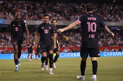 Messi và Casemiro hợp lực, Inter Miami thoát hiểm ngoạn mục trước Chicago