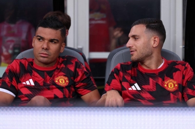 MU nhận tin cực buồn từ tiền vệ đã đẩy Casemiro lên ghế dự bị