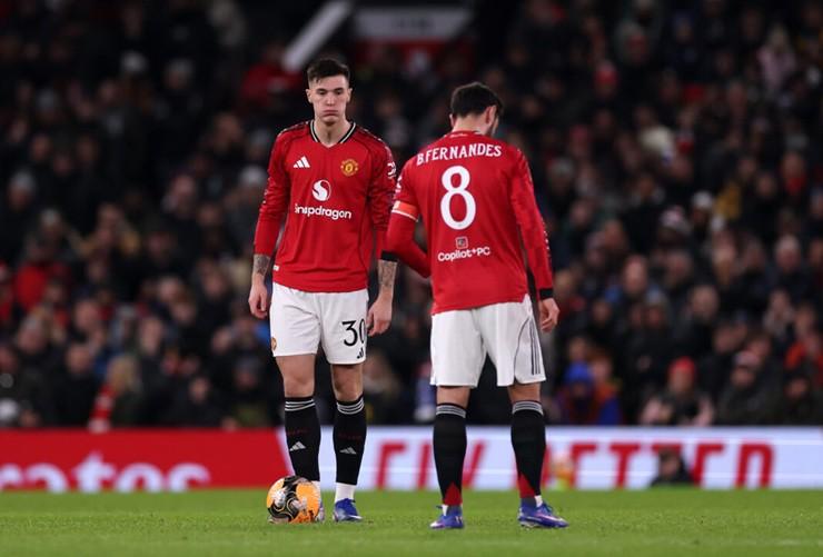 MU tái hiện kỷ lục buồn sau 44 năm và tiếng vọng của lịch sử