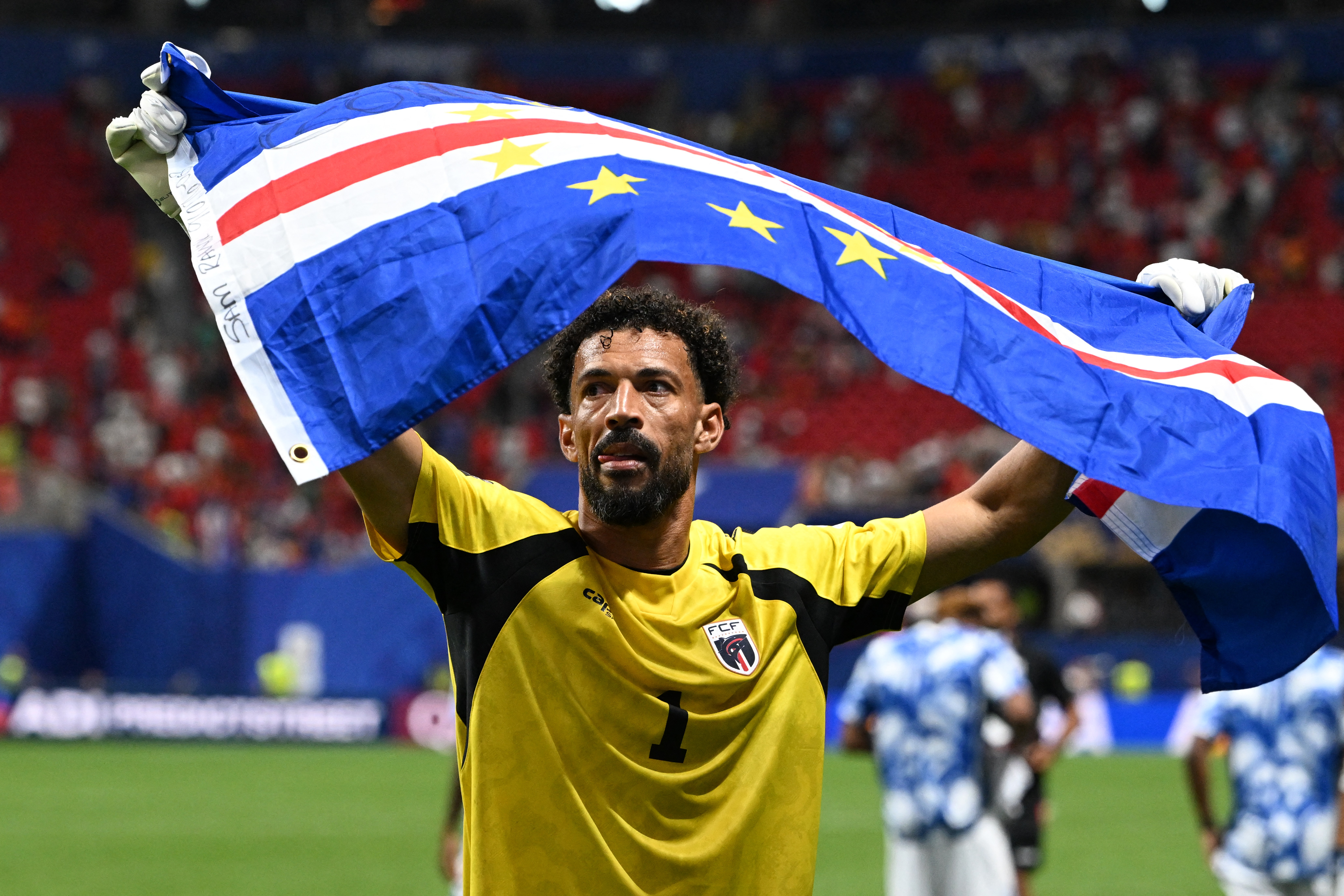 'Tôi đã mất sự bình yên': Thủ môn anh hùng của Cape Verde tại World Cup tiếc nuối vì sự nổi tiếng mới có
