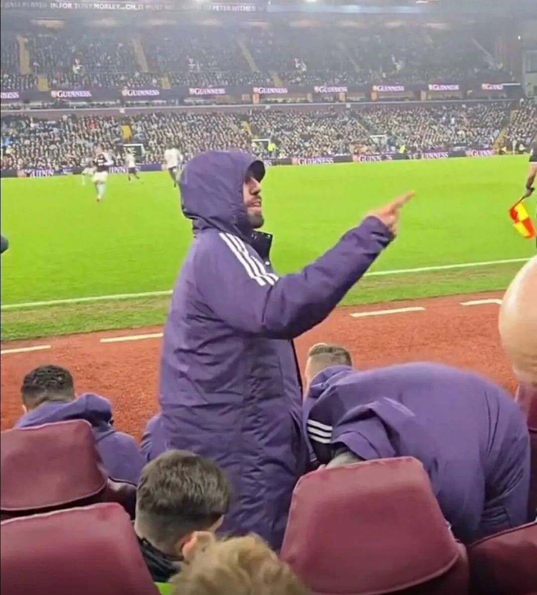 Man United có thể ký hợp đồng với Ruben Neves với giá 15 triệu bảng trong kỳ chuyển nhượng mùa đông! Nội bộ đã thảo luận, còn hai ứng viên khác nhưng giá cao hơn