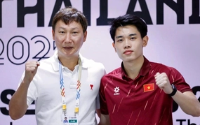 HLV Kim Sang Sik nên chọn lực lượng nào cho ASIAD 2026?