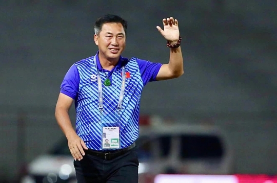 Cựu HLV U20 Việt Nam có bến đỗ bất ngờ ở V-League