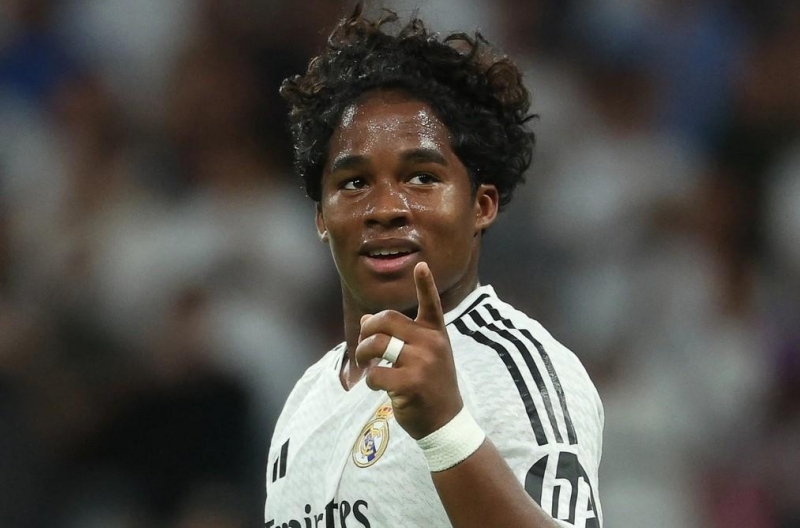 Real Madrid bất ngờ ngăn cản tiền đạo ra đi