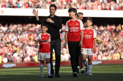 Con trai HLV Mikel Arteta gây sốt tại Arsenal