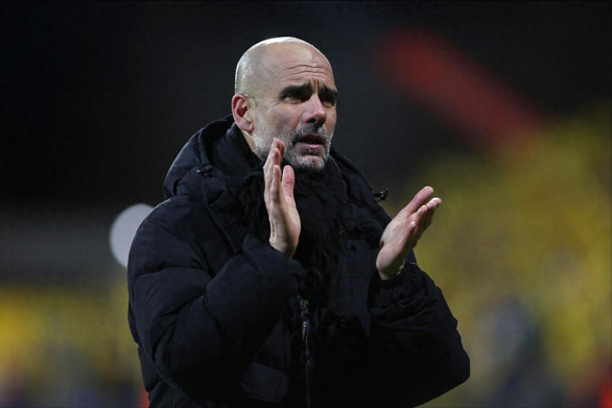 Guardiola hoàn toàn bị ảnh hưởng bởi triết lý của Mourinho, Man City gây sốc thua 1-3, để đội yếu ở Champions League có chiến thắng đầu tiên, sau trận bận rộn tìm lý do.