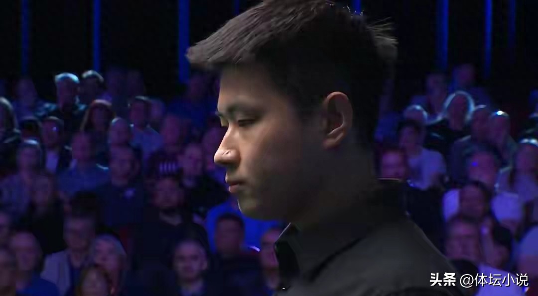 Bản tin giải Snooker Wales: 5 tay cơ Trung Quốc tiến vào vòng 16, Zhou Yuelong gây bất ngờ, Zhao Xintong thắng 4-2