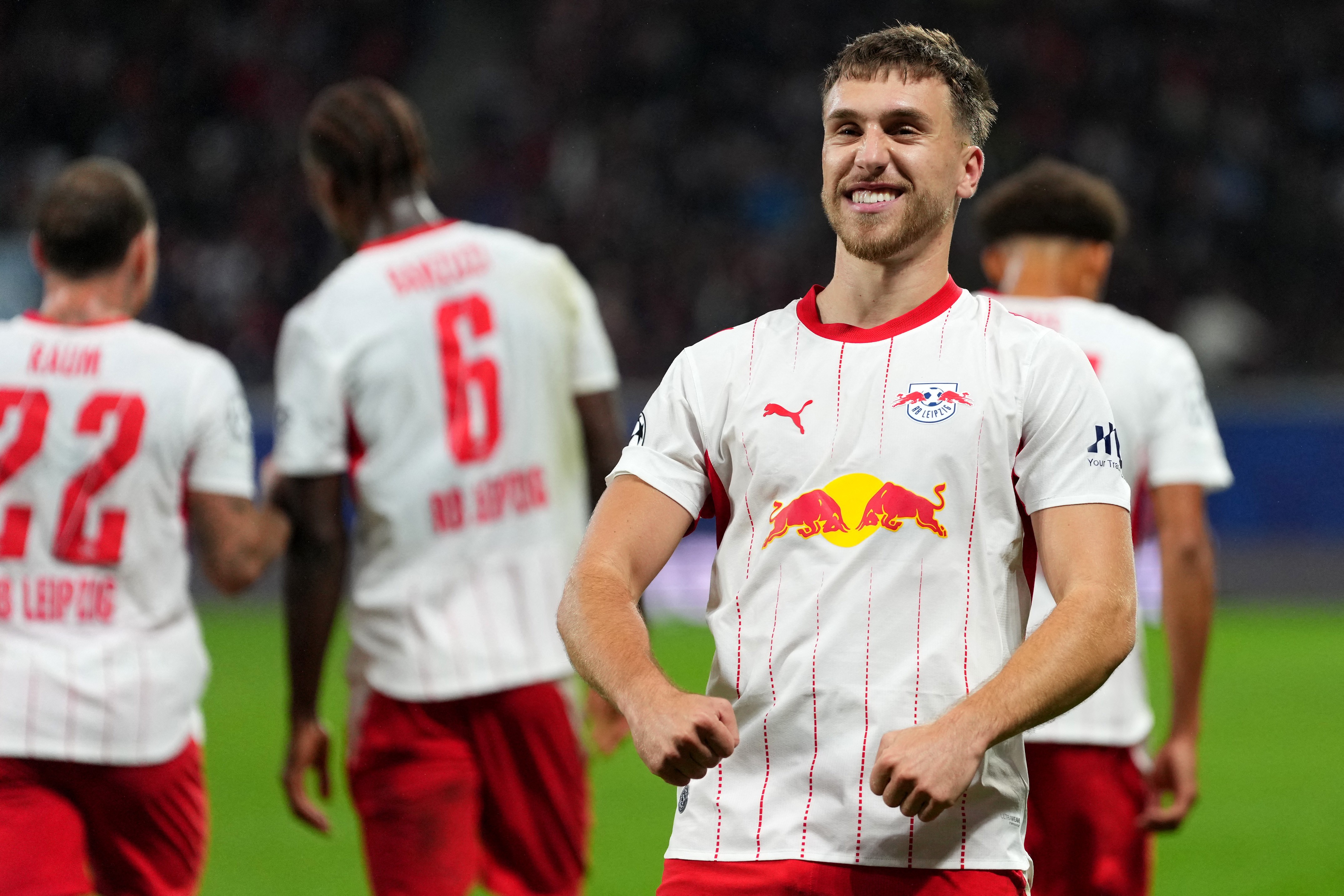 Gruda ghi bàn muộn giúp RB Leipzig vượt qua PSV trong chiến thắng quan trọng tại UCL