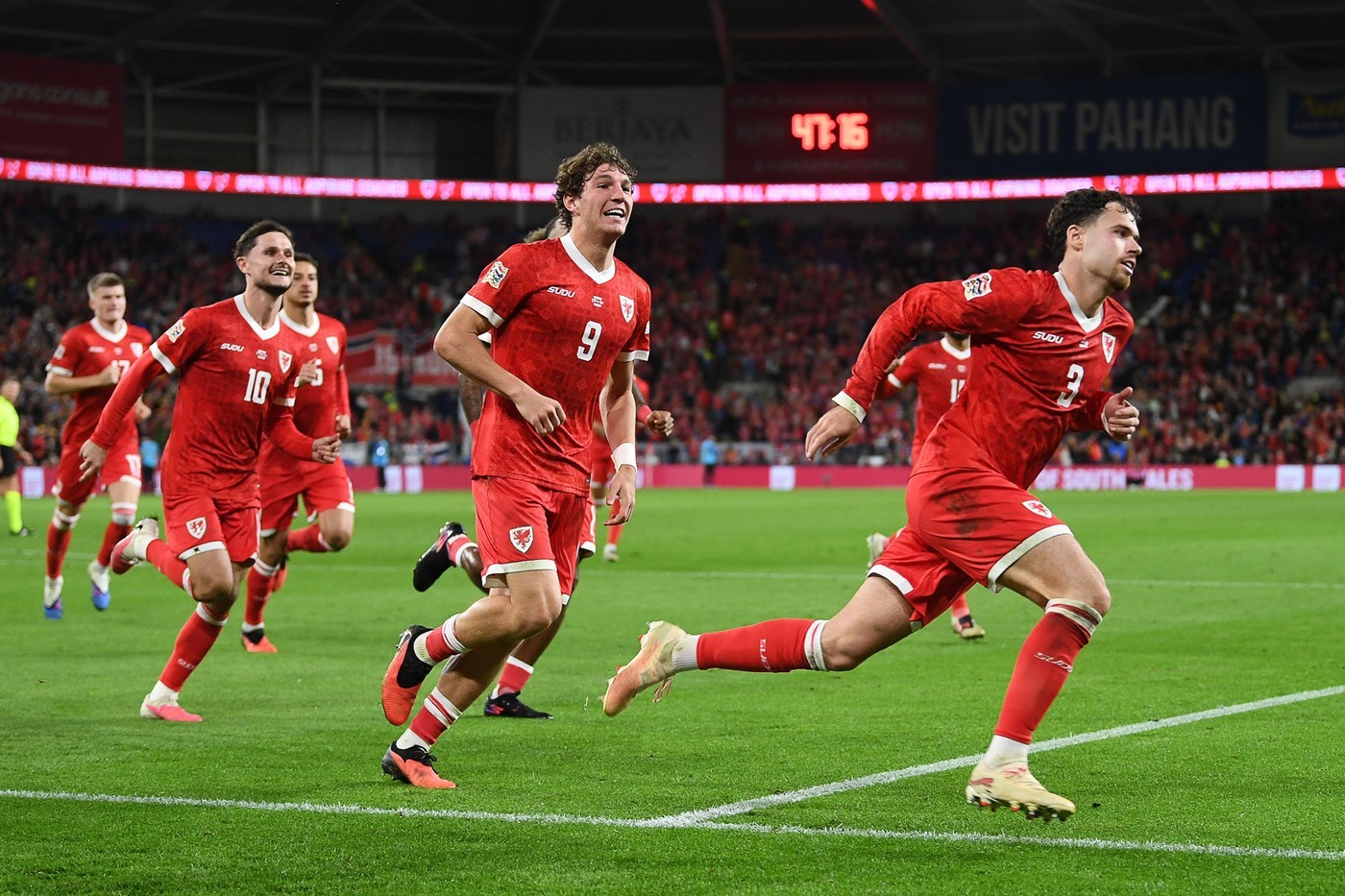 Nhận định: xứ Wales giành chiến thắng tại Nations League khi Hackett thích thú với "màn trình diễn tuyệt vời" của trọng tài