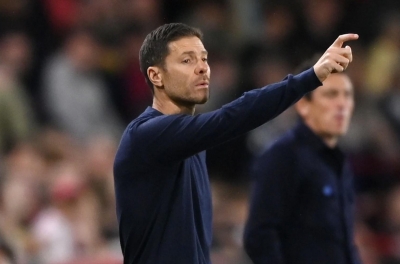Xabi Alonso: 'Chelsea chưa thể cạnh tranh tại Ngoại hạng Anh'