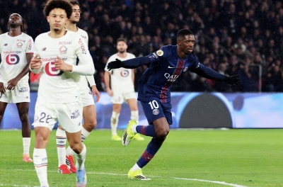 Dembele lập cú đúp, PSG thắng Lille để chiếm ngôi đầu Ligue 1