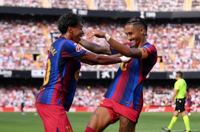 Barca đại thắng 5 sao, độc chiếm ngôi đầu La Liga