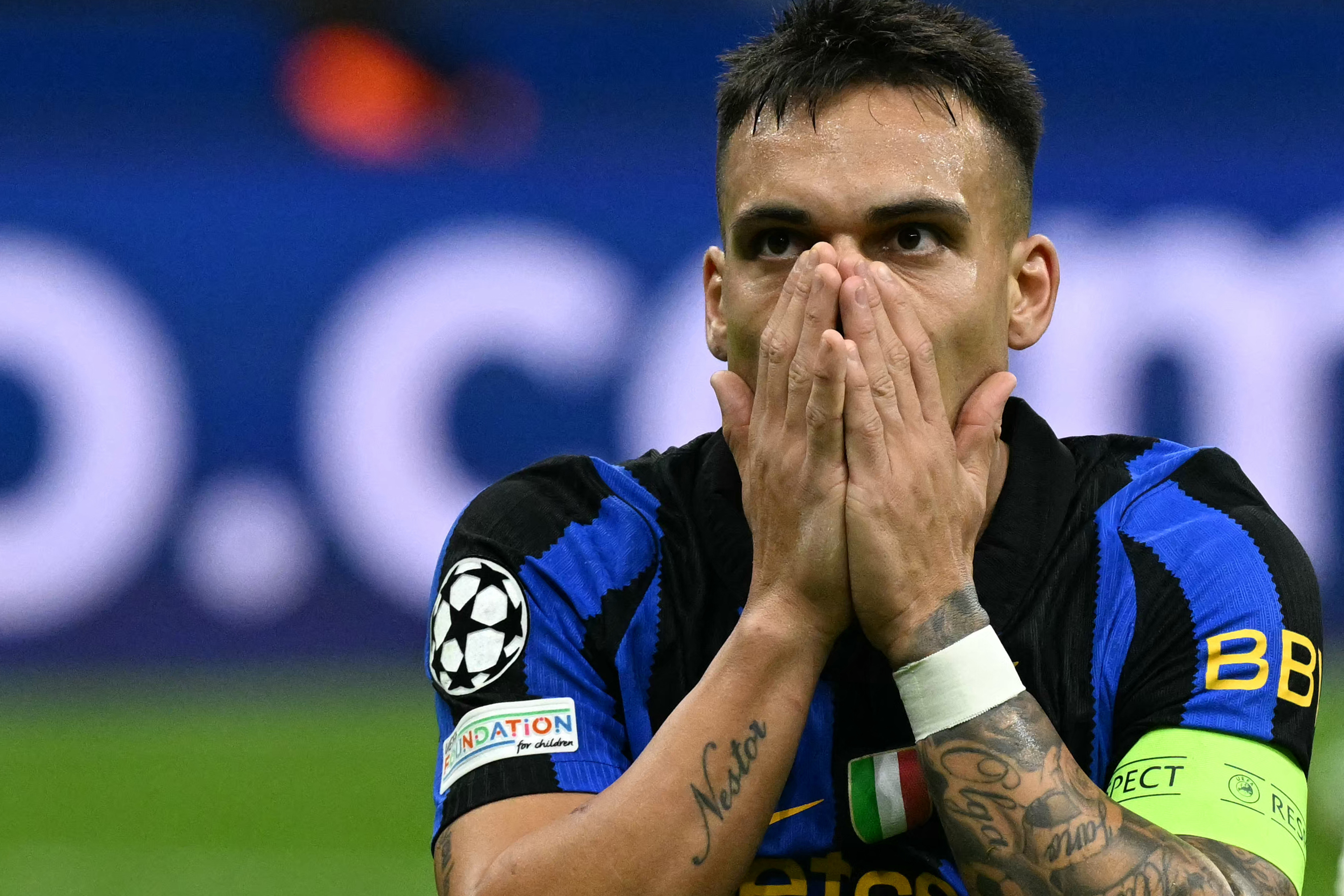 Thủ quân Inter Lautaro Martinez nghỉ thi đấu 1 tháng do chấn thương đùi