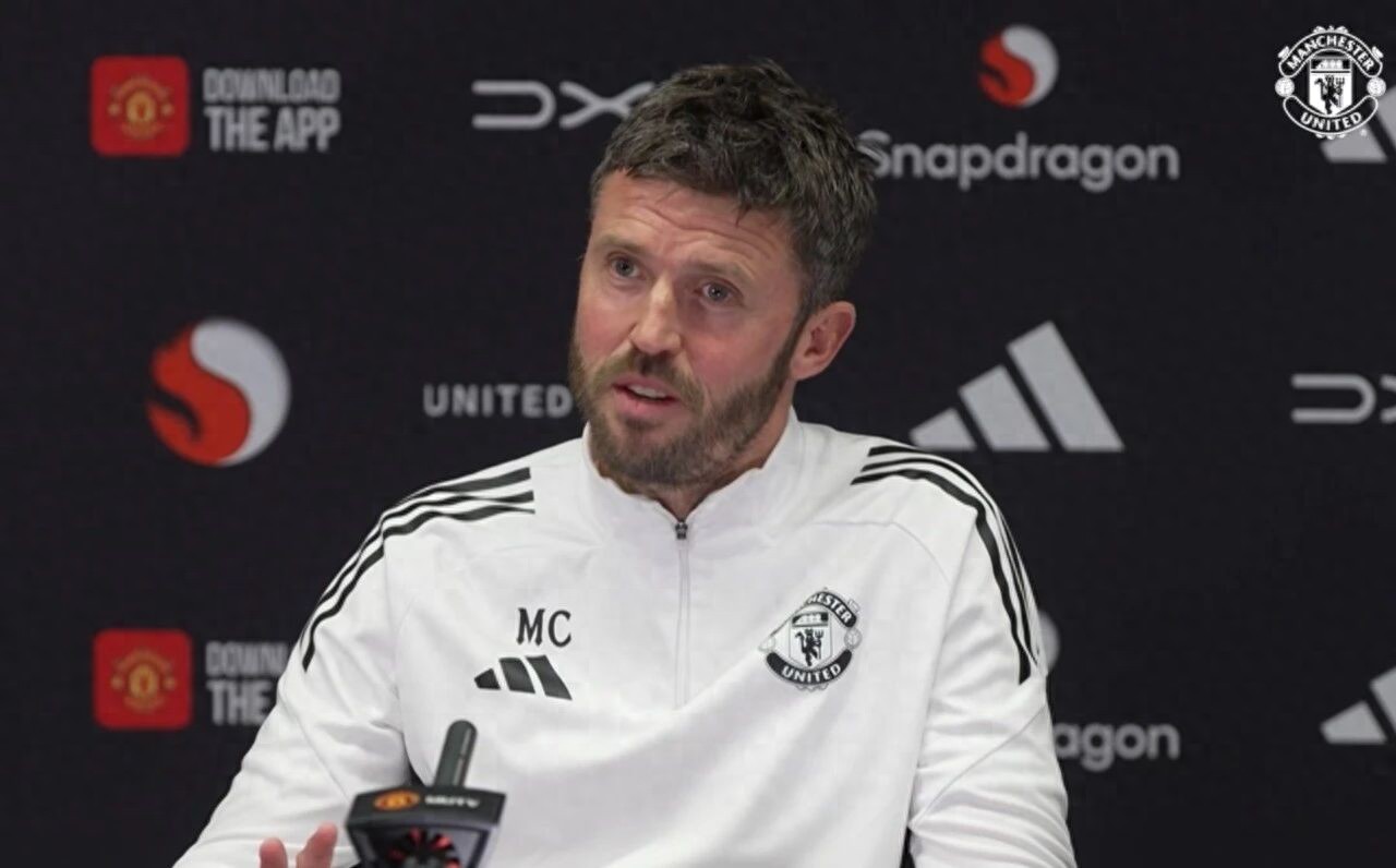Cơ hội vào Champions League của Manchester United hơn 85%, Carrick sắp được chính thức bổ nhiệm? Chủ tịch Ratcliffe không tiếp xúc với bất kỳ HLV nào
