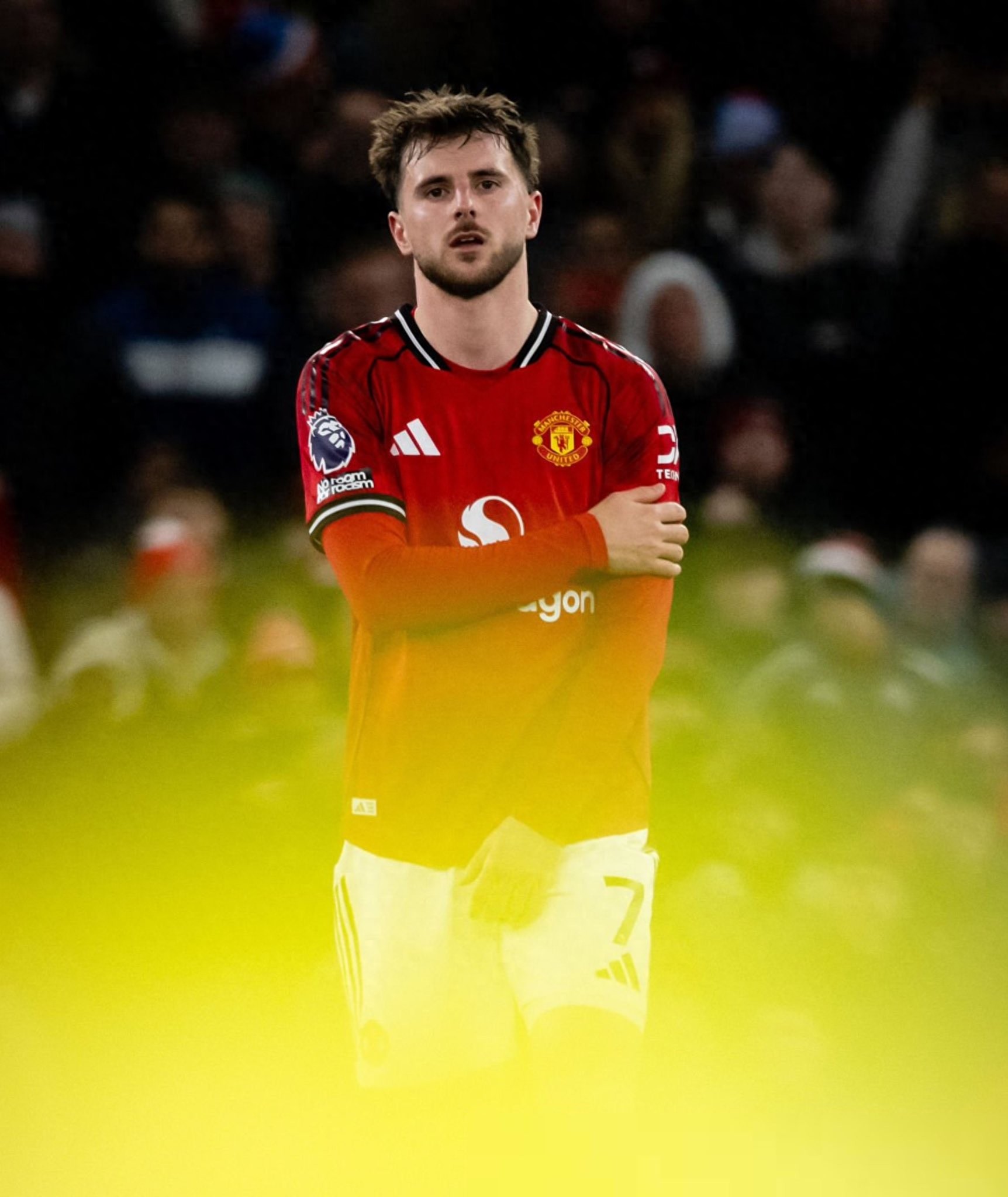 Tình trạng chấn thương của Mount không ảnh hưởng đến việc anh ấy tham gia trận đấu với Wolves của Man United! Amolin giải thích về sự thay đổi chiến thuật, việc thay người bất ngờ có lý do riêng