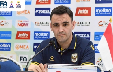 HLV Tây Ban Nha nói thẳng việc sử dụng VAR khi đấu Việt Nam ở bán kết