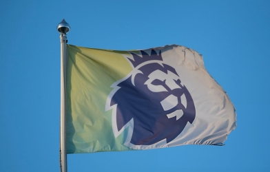 CHÍNH THỨC: Cựu vương Ngoại hạng Anh bị trừ 6 điểm, nguy cơ cao rớt hạng